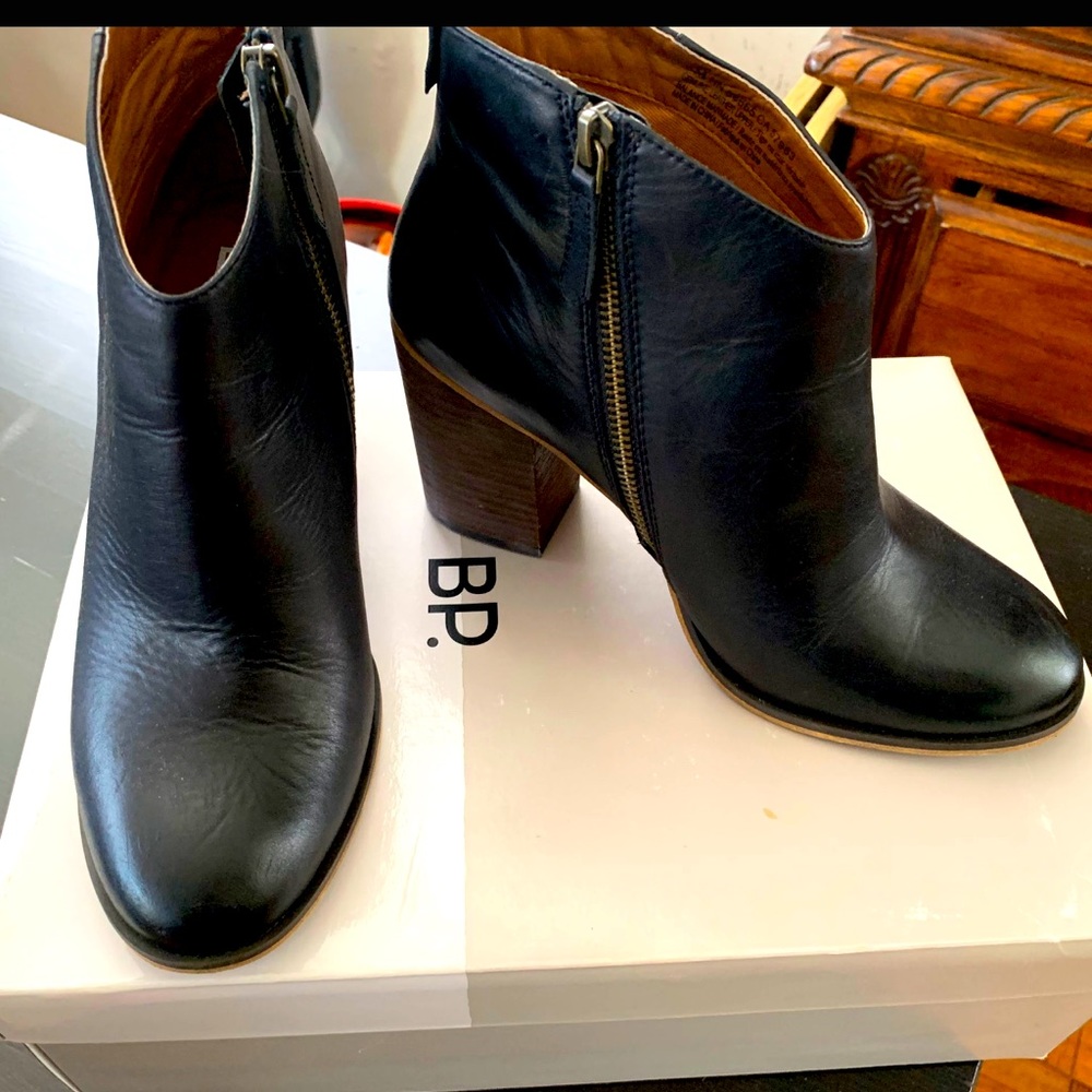Black ankle boots; size 8